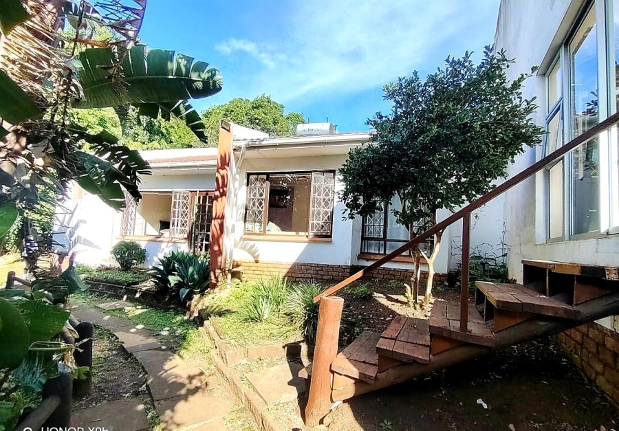 4 Bedroom Property for Sale in Vincent Heights Eastern Cape